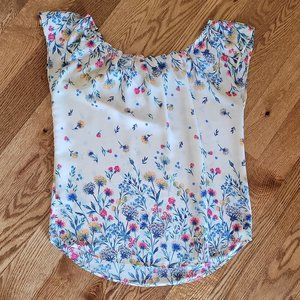 Lauren Conrad Super Cute Floral Top